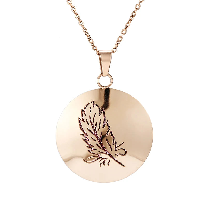lotus necklace Aromatherapy Essential Oil Diffuser Locket Perfume Necklace Stainless Steel Locket with Felt Pads For Woman