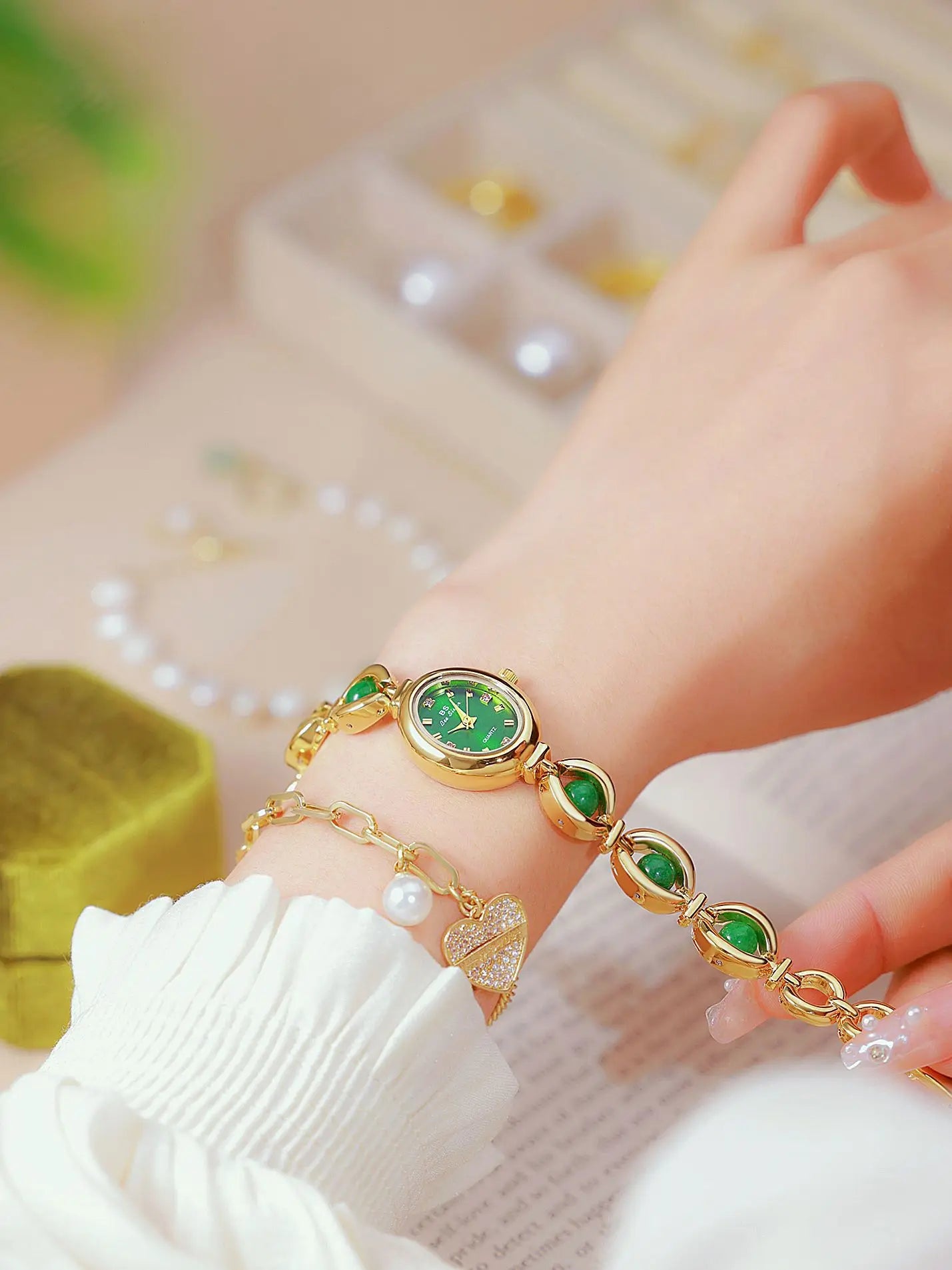Bee Sister New Luxury Brand Women Wrist Watches Small Green Classic Stainless Steel Reloj De Mujer Fashion Watch for Ladies
