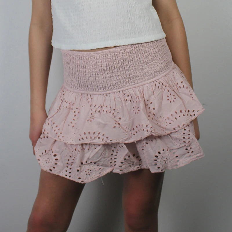 Women Y2K Ruffle Layered Hollow Mini Skirts Smocked A Line Pleated Short Skirts Teen Girls Boho Beach Kawaii Mini Skirts