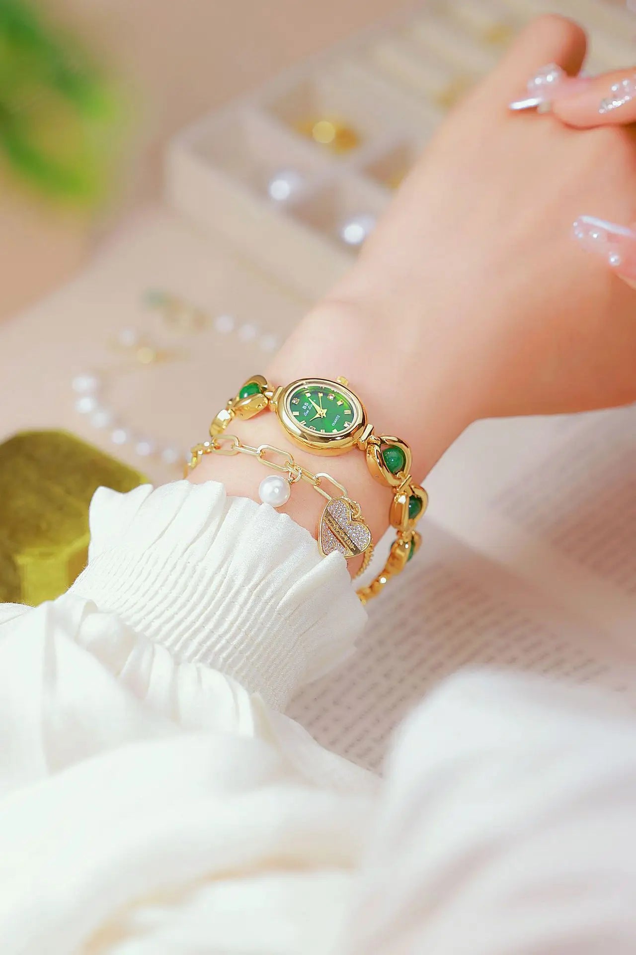 Bee Sister New Luxury Brand Women Wrist Watches Small Green Classic Stainless Steel Reloj De Mujer Fashion Watch for Ladies