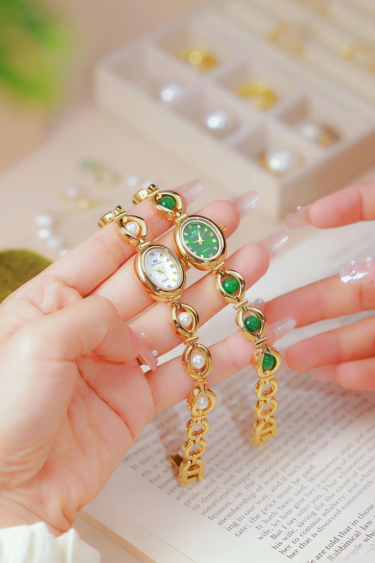 Bee Sister New Luxury Brand Women Wrist Watches Small Green Classic Stainless Steel Reloj De Mujer Fashion Watch for Ladies
