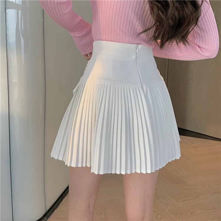 Zwarte Geplooide Rokken Vrouwen Hoge Taille Mini Rok Metalen Letter D Ontwerp A-lijn Clubwear Koreaanse Sexy Streetwear Tonen Ca