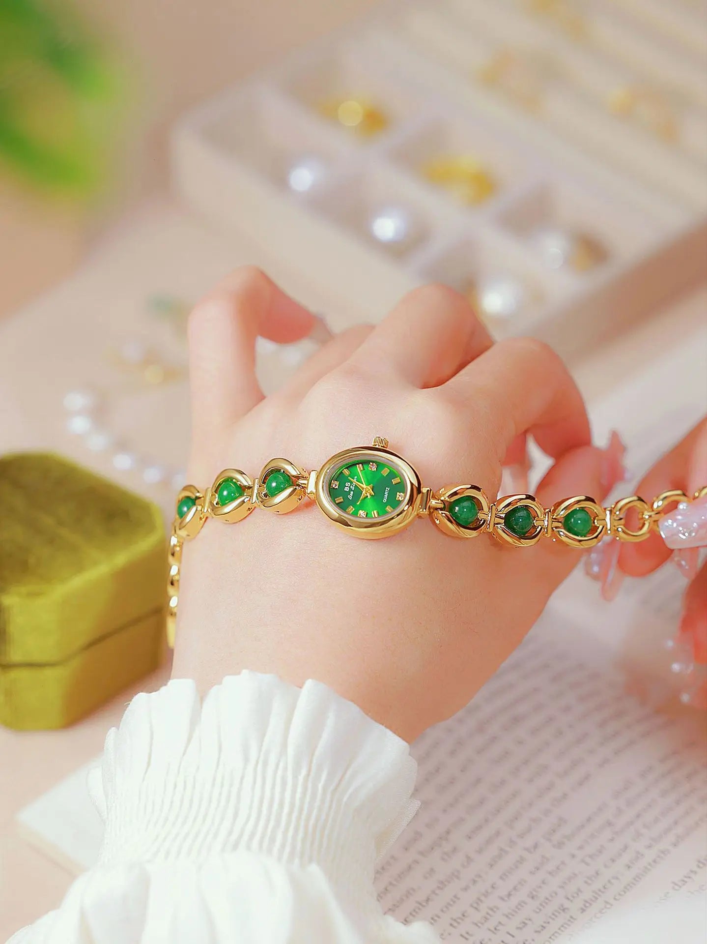 Bee Sister New Luxury Brand Women Wrist Watches Small Green Classic Stainless Steel Reloj De Mujer Fashion Watch for Ladies