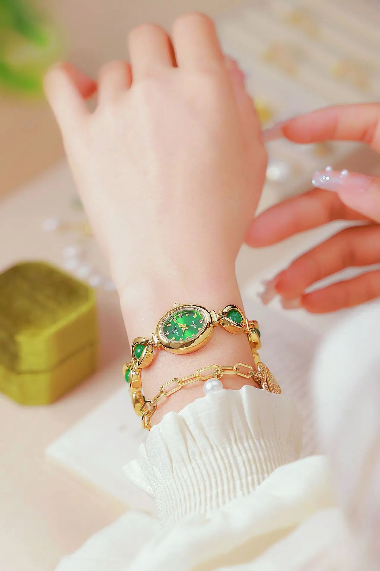 Bee Sister New Luxury Brand Women Wrist Watches Small Green Classic Stainless Steel Reloj De Mujer Fashion Watch for Ladies