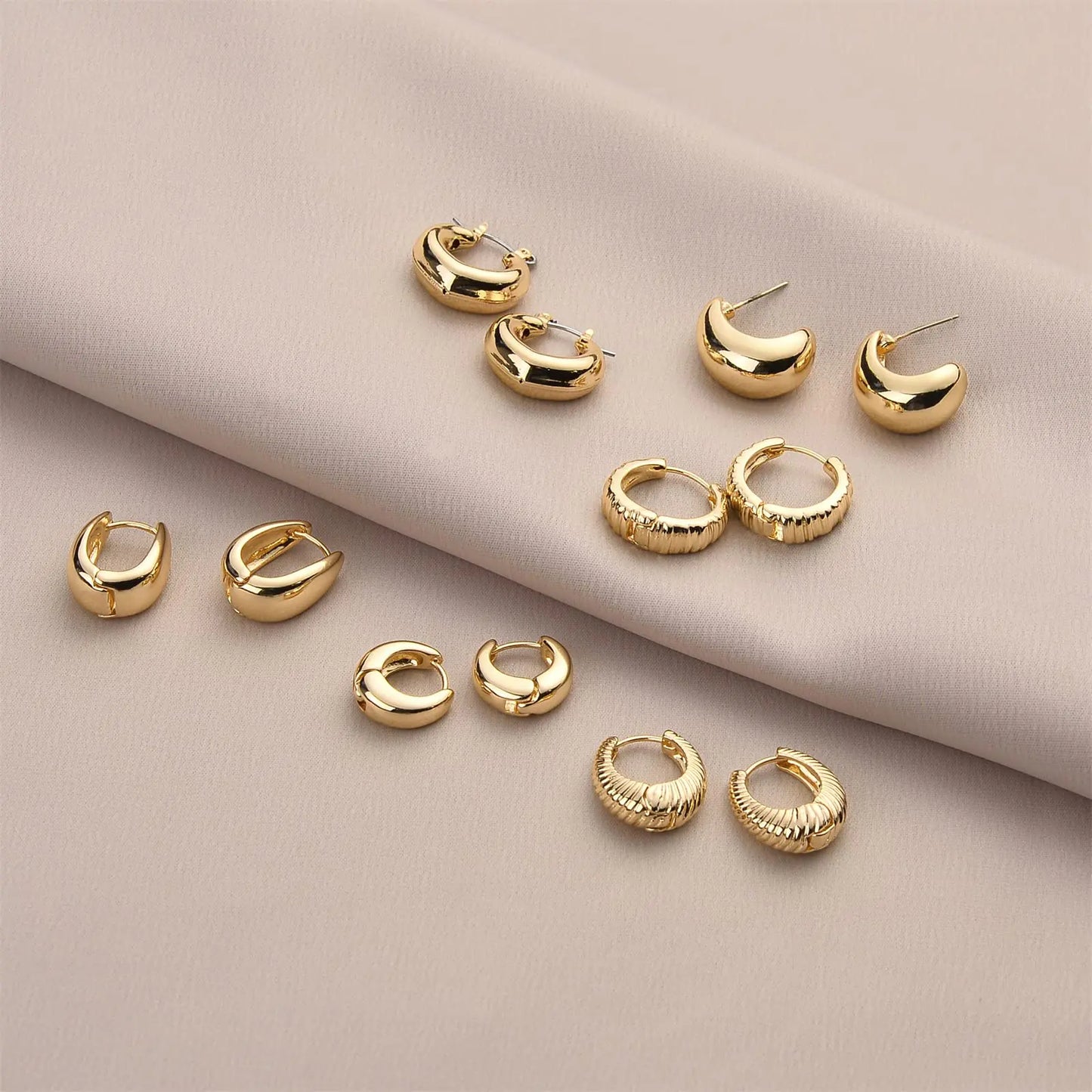 Wgoud Chunky Hoop Earrings Set