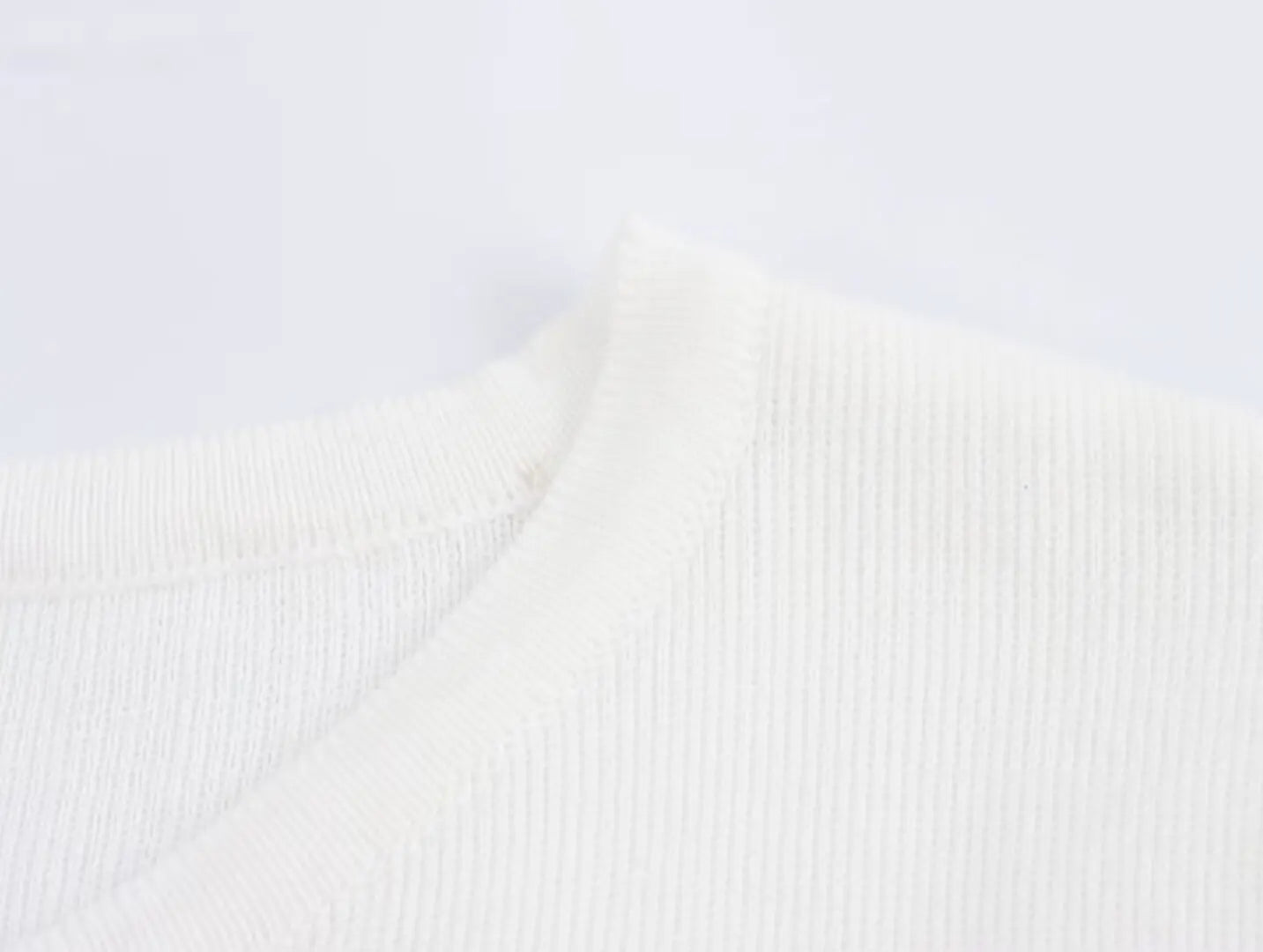 TRAFZA Women Elegant Solid Cardigan Coat Jackets Short Sleeve Metal Button Thin Knitted Shirt Female Y2K Cropped Top Outwear