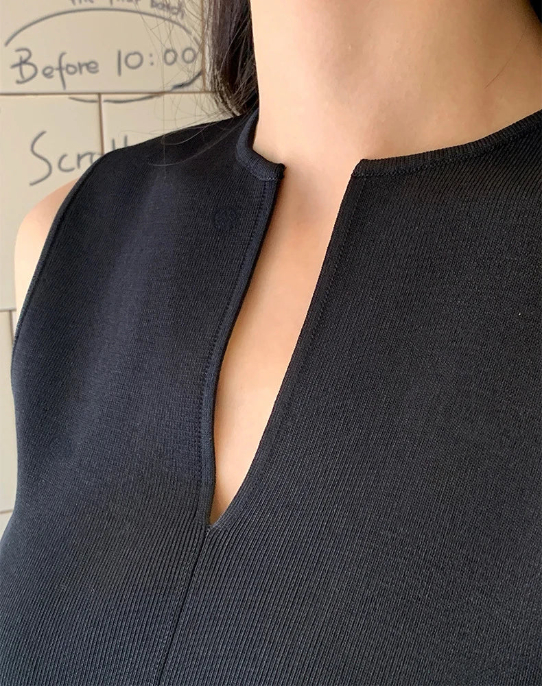 Women V-neck Good Quality Breathable Sleeveless Knit Tank Top 2024 Spring Summer New In Chic Top  MinimalStyle