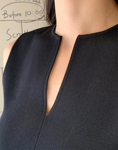 Women V-neck Good Quality Breathable Sleeveless Knit Tank Top 2024 Spring Summer New In Chic Top  MinimalStyle